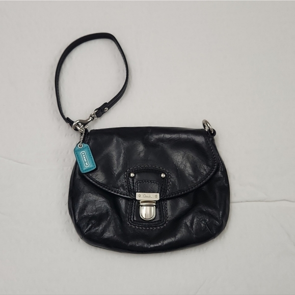 CONVERTIBLE COACH WRISTLET - Picture 6 of 6